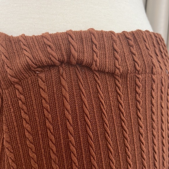 TWO PIECE COMFY SET - Picture 5 of 6